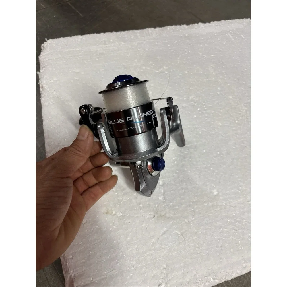 Quantum Blue Runner 60 Spinning Fishing Reel  In Good Condition